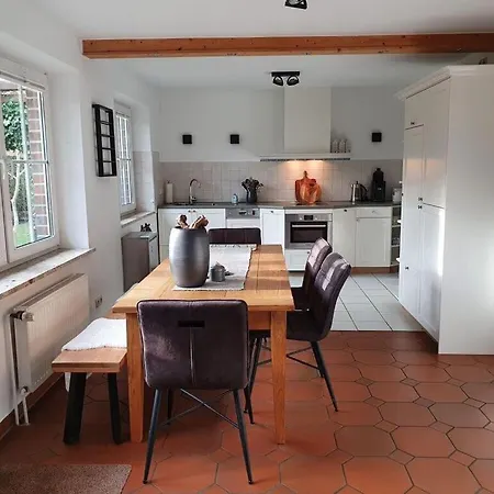 Tillmann Comfortable *